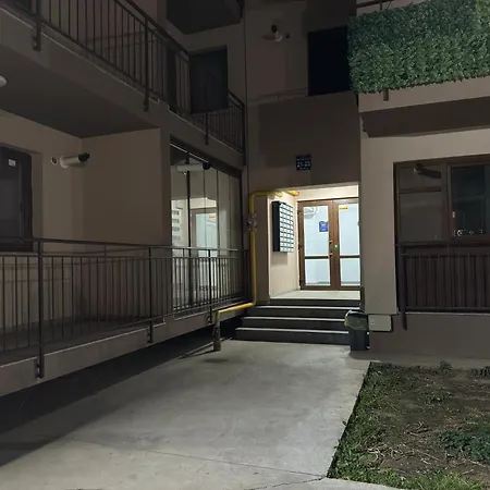 Fundeni Modern Апартаменты Бухарест