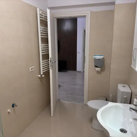 Fundeni Modern Apartamento